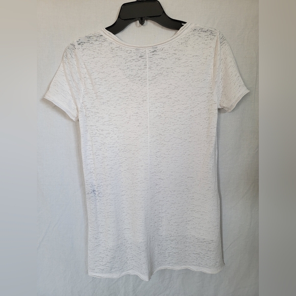 Rock & Republic Distressed Vneck XS white t-shirt - Picture 2 of 4